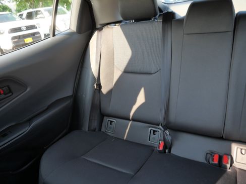 Certified 2025 Toyota Prius LE FWD image 13