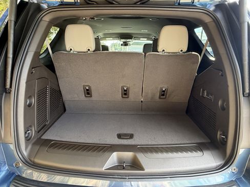 New 2026 GMC Yukon Elevation image 5