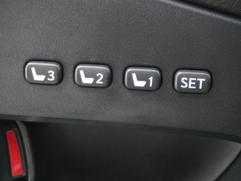 Used 2013 Lexus RX 350 AWD w/ Navigation Pkg image 15