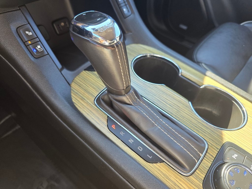 Used 2019 GMC Acadia Denali AWD/4WD image 14