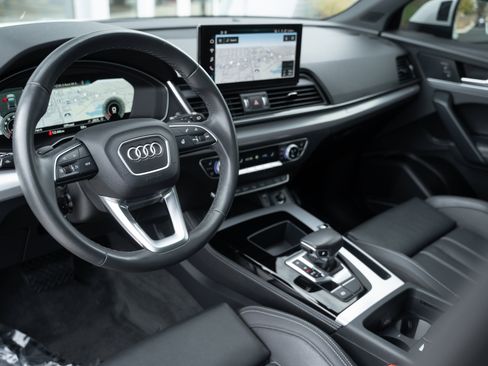 Certified 2023 Audi Q5 2.0T Prestige w/ Prestige Package image 10