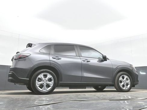 Used 2025 Honda HR-V LX image 36