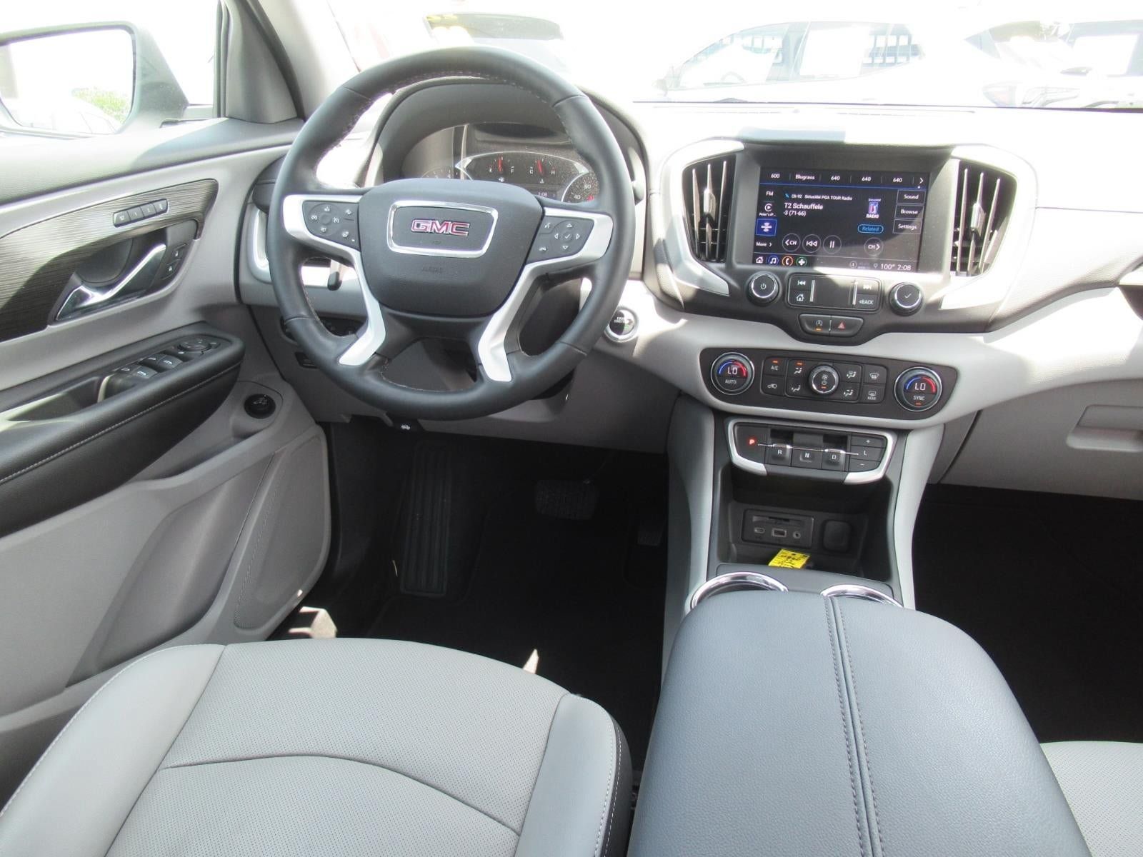 Used 2023 GMC Terrain SLT FWD image 13