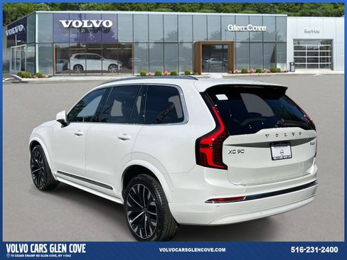 Used 2026 Volvo XC90 B6 Plus w/ Protection Package Premier AWD/4WD image 5