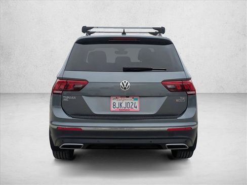 Used 2018 Volkswagen Tiguan SEL Premium AWD/4WD image 7