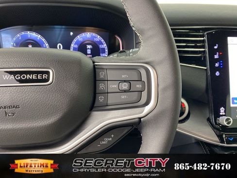 New 2026 Jeep Grand Wagoneer 4WD image 17