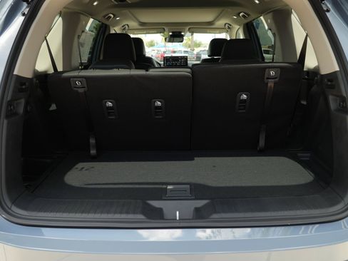 New 2026 Honda Pilot Touring image 8