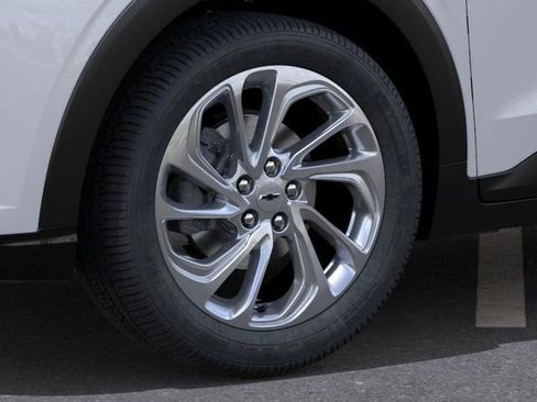 New 2027 Chevrolet Bolt LT w/ Comfort Package image 9