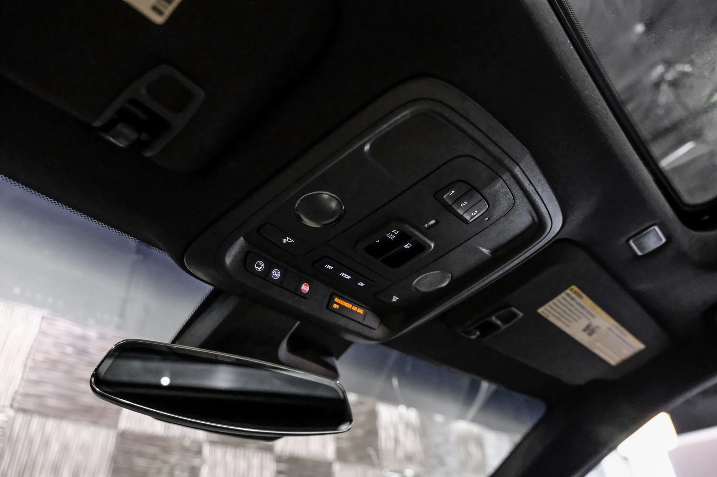 Used 2019 Cadillac CTS Luxury RWD image 27
