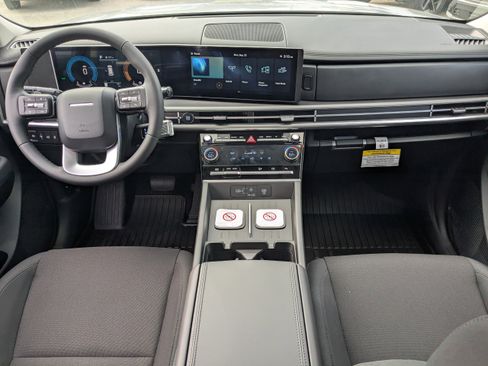 New 2026 Hyundai Santa Fe SE image 16