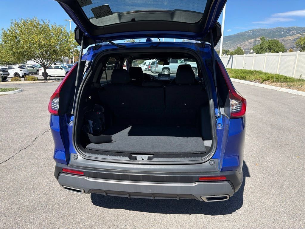Used 2024 Honda CR-V Sport image 12