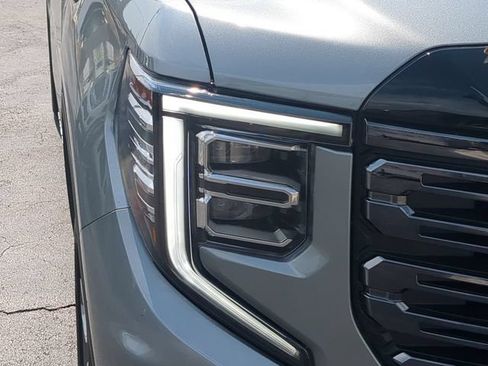 Used 2026 GMC Sierra 1500 Denali Ultimate AWD/4WD image 10
