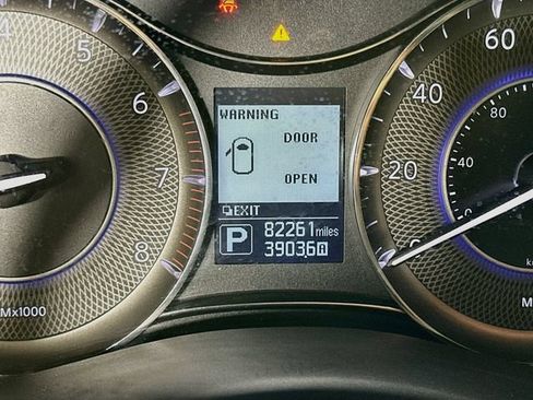 Used 2017 INFINITI QX80 4WD image 15