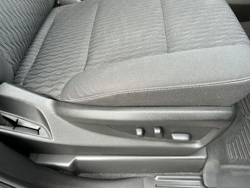 Used 2019 Chevrolet Tahoe LS image 13