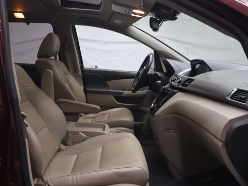 Used 2017 Honda Odyssey EX-L image 9