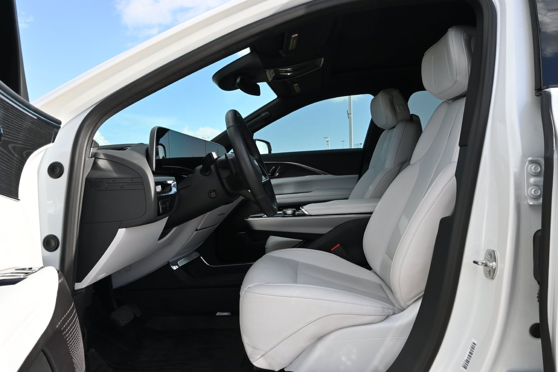 Certified 2024 Cadillac Lyriq Sport w/ LPO, Floor Liner Package RWD image 17