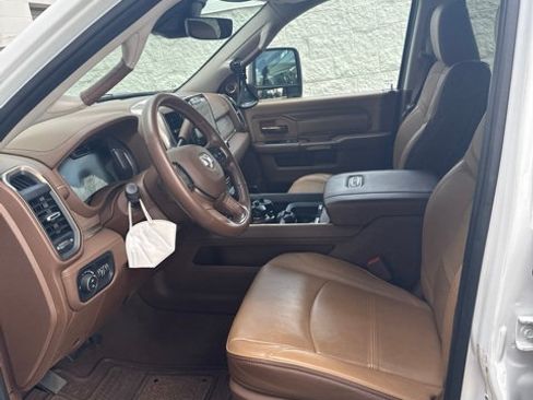 Used 2023 RAM 2500 Limited AWD/4WD image 15