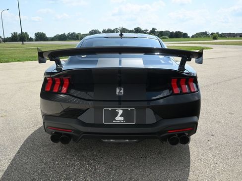 New 2026 Ford Mustang GT Premium w/ GT Performance Package RWD image 6