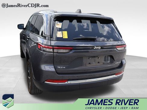 Used 2024 Jeep Grand Cherokee Limited AWD/4WD image 18