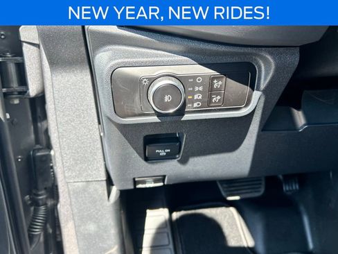 New 2025 Ford Bronco Badlands image 12