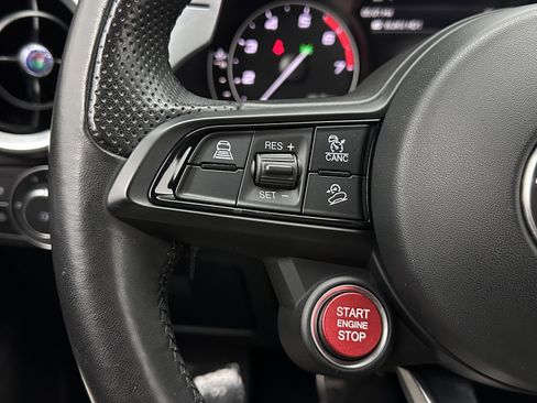 Used 2023 Alfa Romeo Stelvio Sprint RWD image 21