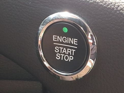 Used 2024 Ford Edge SEL AWD/4WD image 24