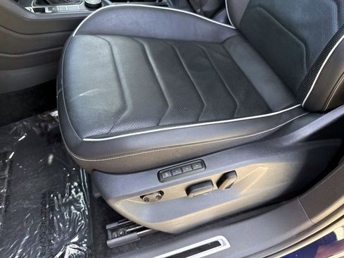 Used 2024 Volkswagen Tiguan SEL R-Line AWD/4WD image 22