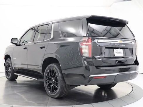 Used 2022 Chevrolet Tahoe LT w/ LT Signature Package RWD image 3