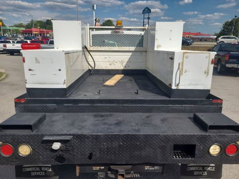 Used 2012 Ford F450 XL w/ PWR Equipment Group image 9