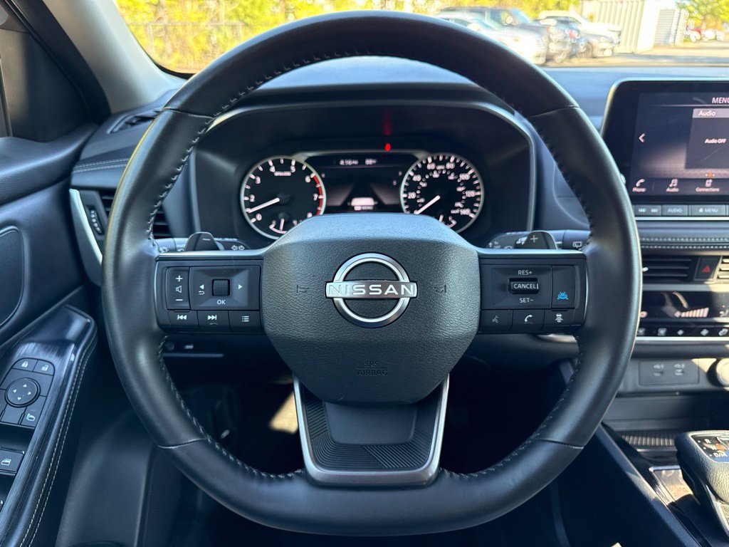 Used 2025 Nissan Rogue SV AWD/4WD image 22