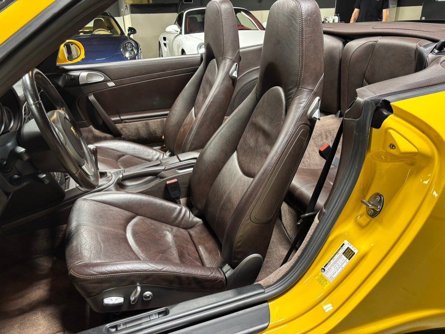 Used 2006 Porsche 911 Carrera S RWD image 21