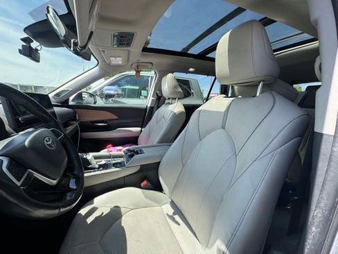 Used 2024 Toyota Grand Highlander Platinum image 10