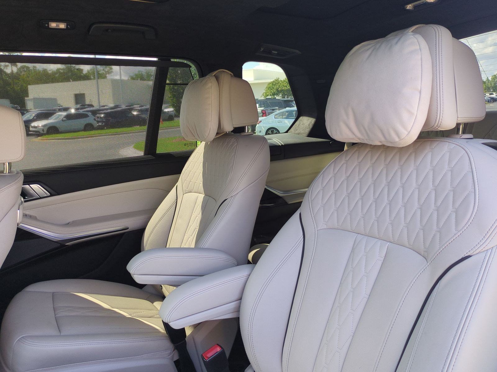Used 2024 BMW X7 xDrive40i w/ Executive Package AWD/4WD image 70