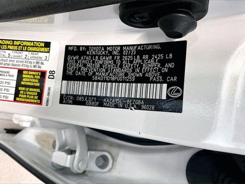 Certified 2023 Lexus ES 250 w/ Premium Package image 19