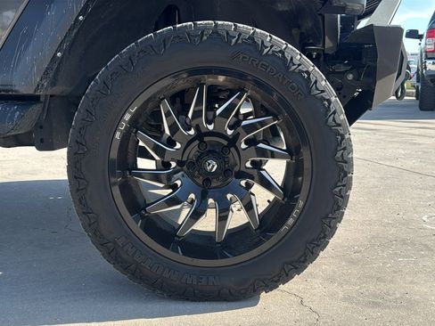 Used 2022 Jeep Wrangler Unlimited Sport image 31