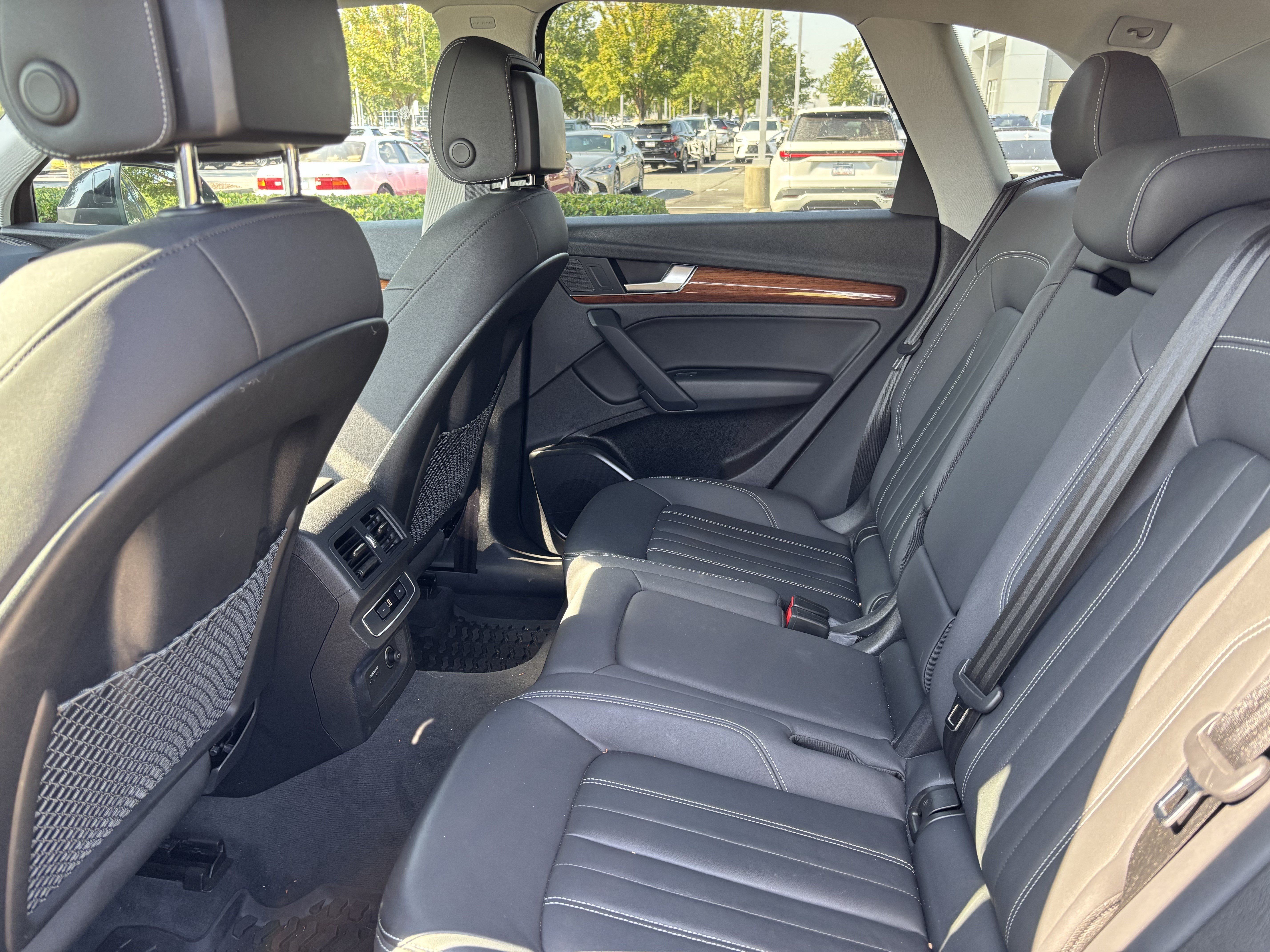 Used 2021 Audi Q5 2.0T Premium w/ Convenience Package AWD/4WD image 18
