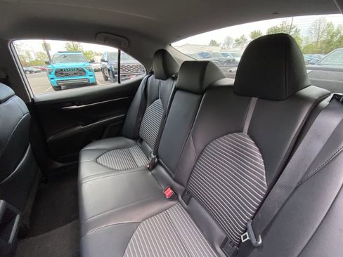 Used 2024 Toyota Camry SE FWD image 25
