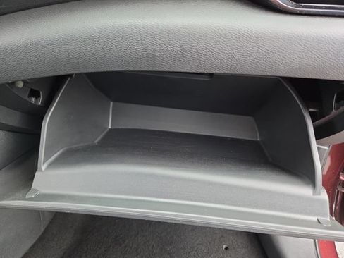 Used 2024 Nissan Sentra SV FWD image 18