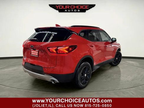 Used 2022 Chevrolet Blazer LT w/ Sound & Technology Package FWD image 8