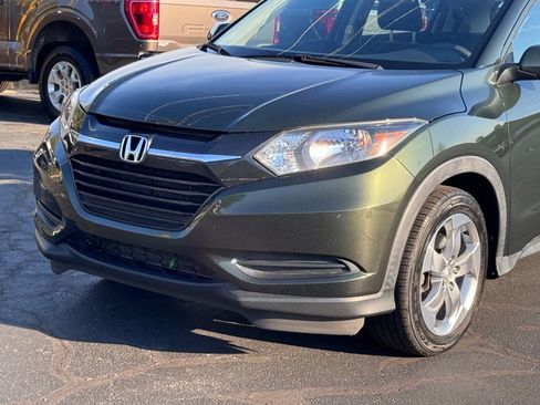 Used 2018 Honda HR-V LX image 34