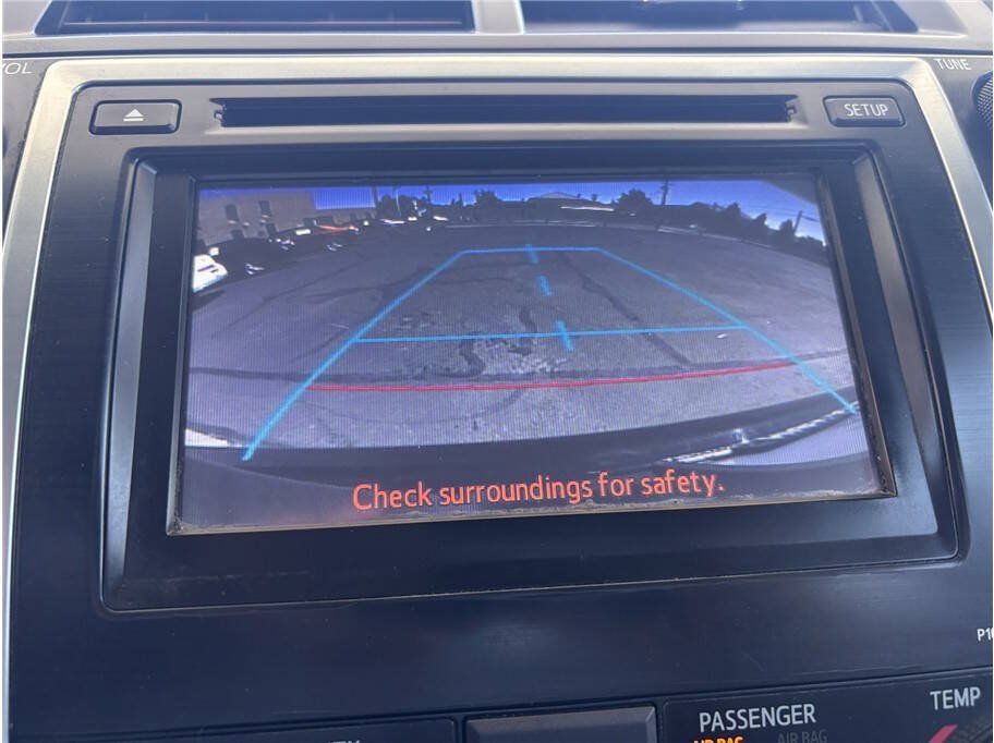Used 2014 Toyota Camry XLE w/ Leather Package FWD image 12