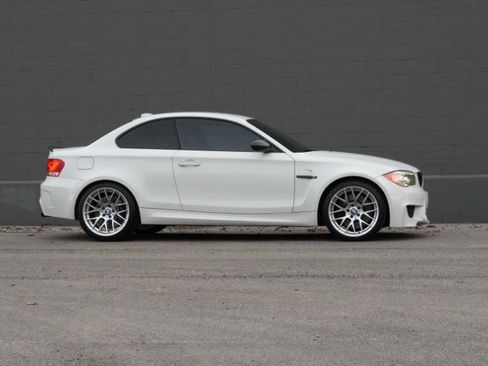 Used 2011 BMW 1 Series M image 3