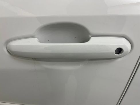 Used 2023 Toyota RAV4 XLE image 40