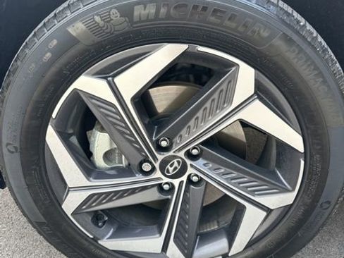 Certified 2024 Hyundai Tucson SEL image 12
