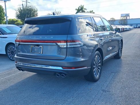 Certified 2022 Lincoln Aviator Reserve w/ Elements Package Plus RWD image 4