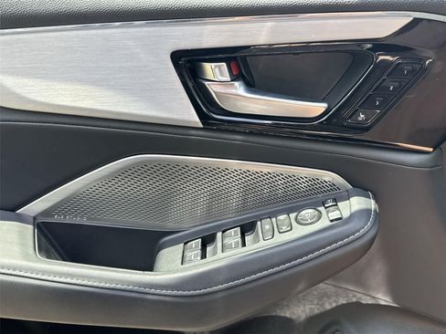 Certified 2024 Acura MDX SH-AWD w/ Technology Package image 34