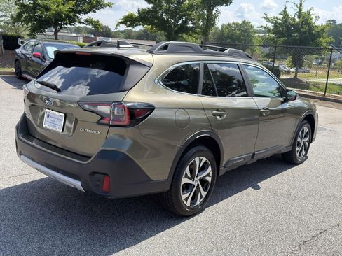 Certified 2022 Subaru Outback Limited AWD/4WD image 7