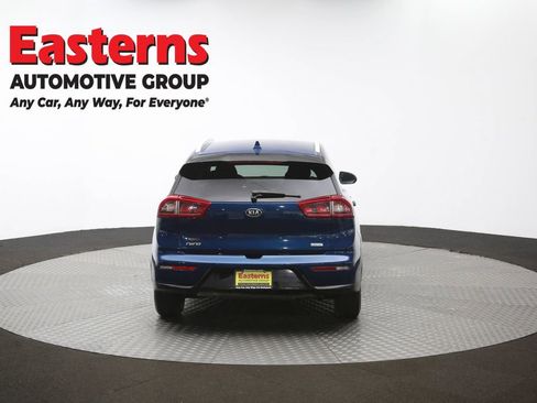 Used 2019 Kia Niro LX image 37