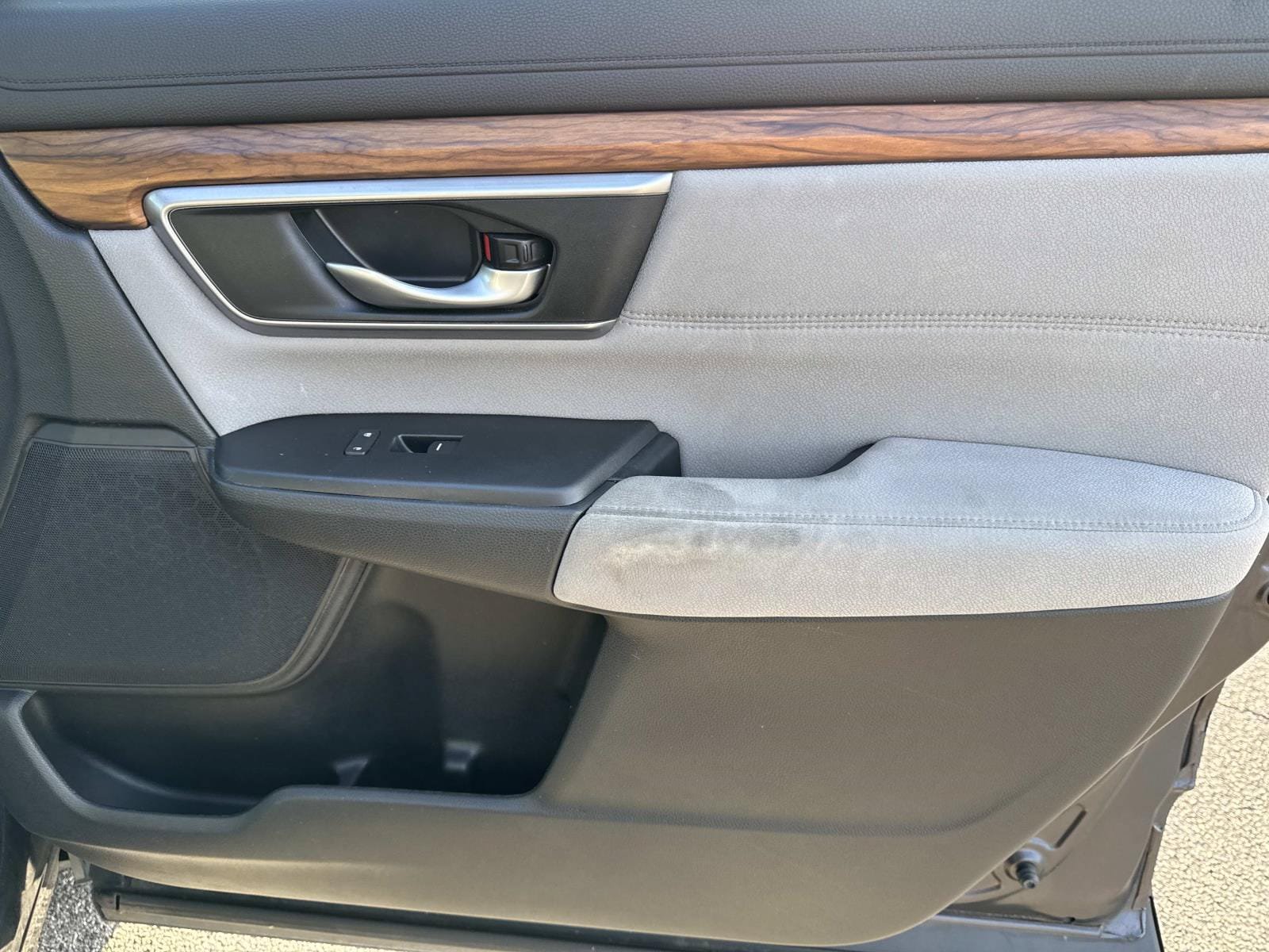 Used 2018 Honda CR-V EX image 23