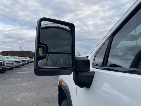 Used 2024 GMC Sierra 2500 AT4 w/ AT4 Premium Plus Package image 29